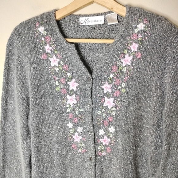 Dressbarn Vintage Angora Embroidered Cardigan Size Medium - Picture 4 of 7